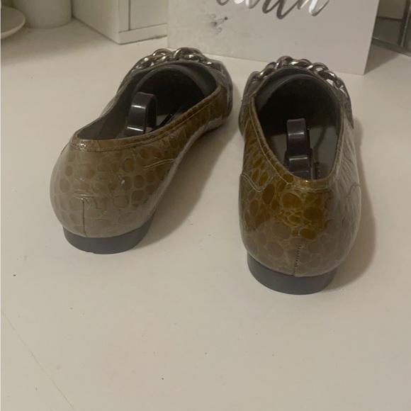 Enzo Angeloni, beautiful lime color, leather shoes with the thick silver chain - Picture 4 of 10